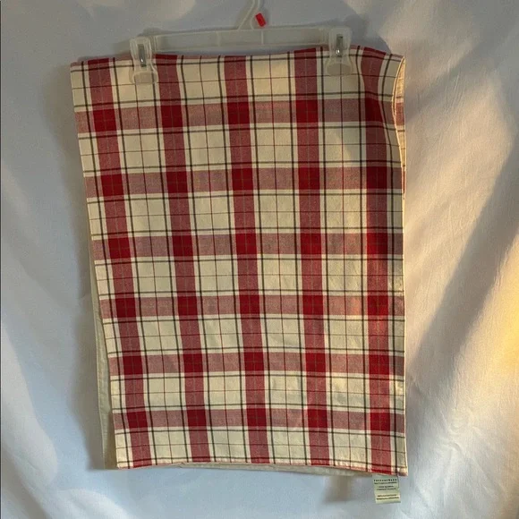 Pottery Barn red/cream plaid table runner 100% cotton holiday home decor 88