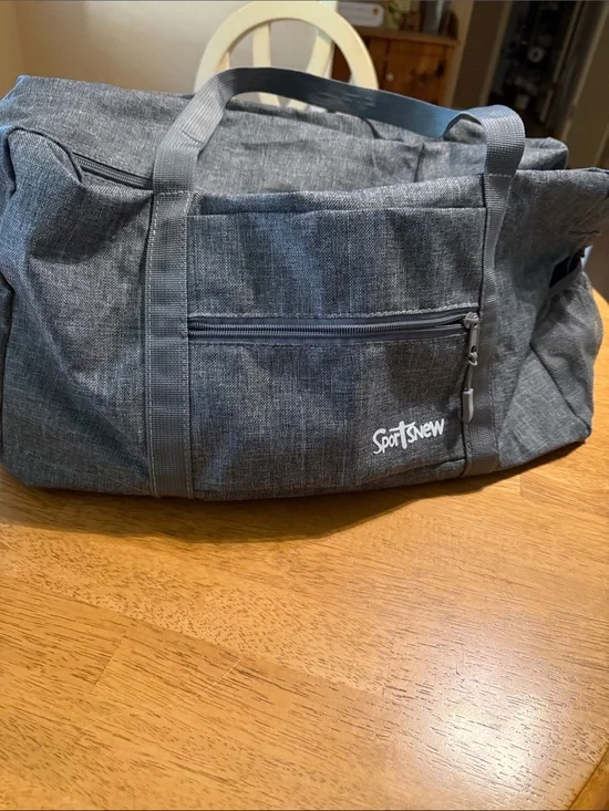 Men's Gray Duffel Bag - Weekend & Gym