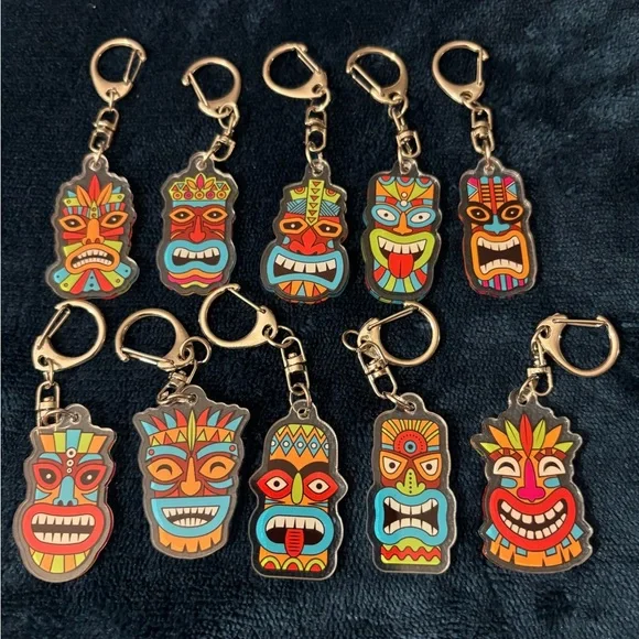 10 Tiki key chains or zipper pulls