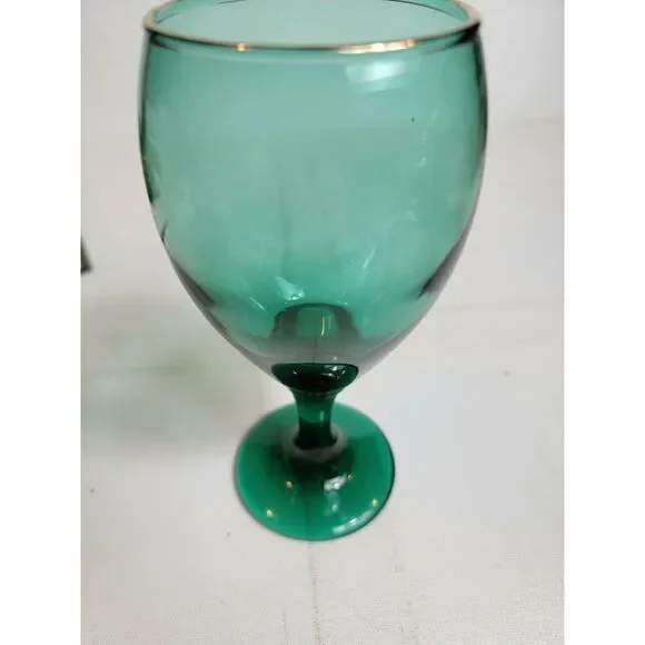 Vintage Goblet Wine Glass‎ Green Glassware Drinkware Cup VTG 7
