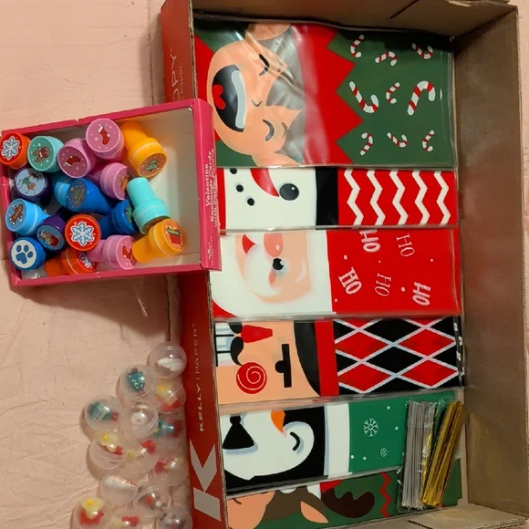 Holiday Gift Bag Set with Festive Characters - Red, Green, White, Black