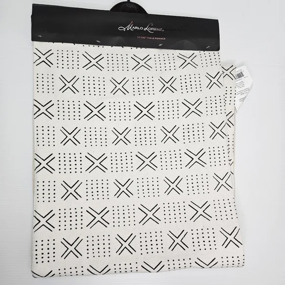Marlo Lorenz Mudcloth Table Runner Geometric Cotton NWT 16 x 80 Cream & Black