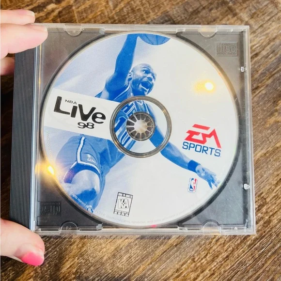 🏀 NBA Live 98 – EA Sports (PC CD-ROM, 1997)