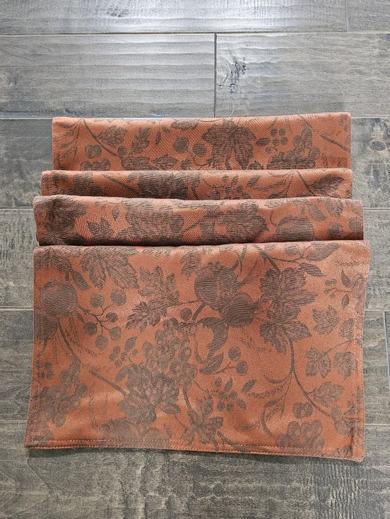 Rare & Vintage Lauren Ralph Lauren Campbell Jacquard Rust Copper Table Runner
