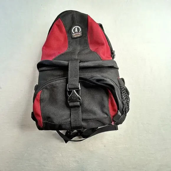 Tamrac 5546 Adventure 6 Backpack (Red), Very Versatile