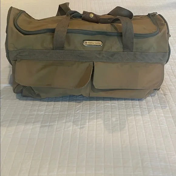 Vintage American Tourister Duffle Bag Olive Green nylon Weekender luggage travel