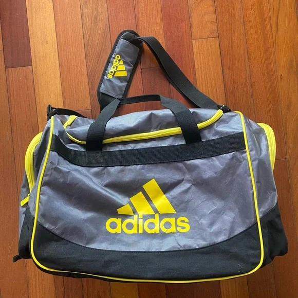 Adidas‎ Grey and Yellow Men's Duffel Bag Adjustable strap multi pockets