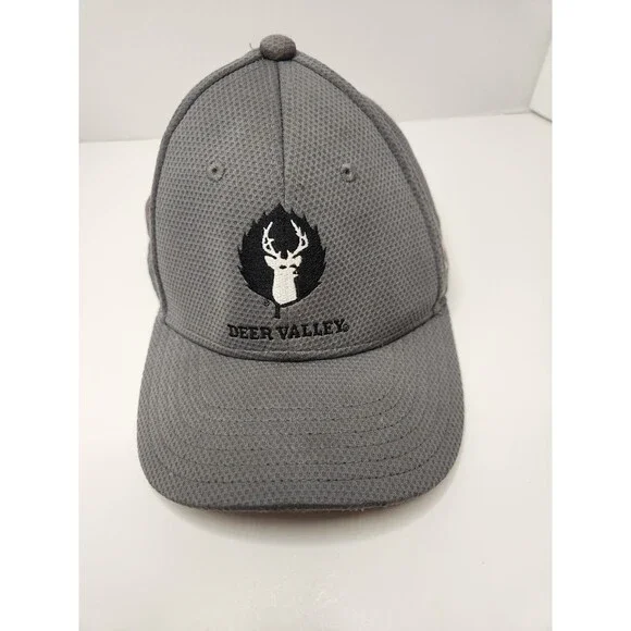Under Armour Deer Valley Resort Hat Cap Strap Back‎ Gray Youth Utah