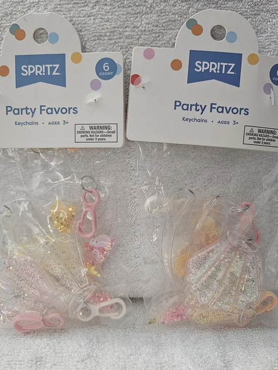 12 Spritz Pink & Yellow Glitter Seashells & Mermaid Tails Keychain Party Favors