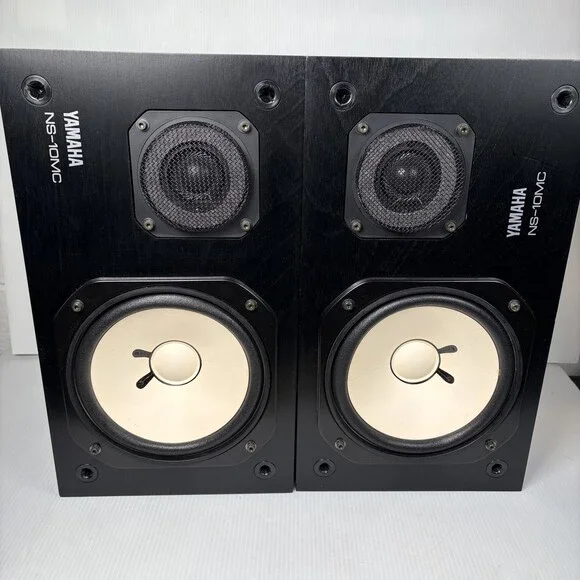 Vintage Yamaha NS-10MC 2-Way Stuido Monitor Bookshelf Speakers Pair Passive READ
