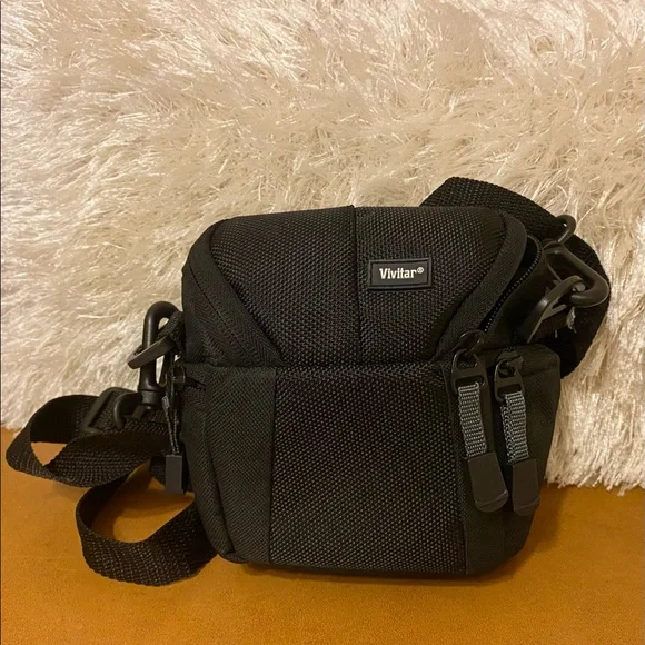 Small Vivitar camera case