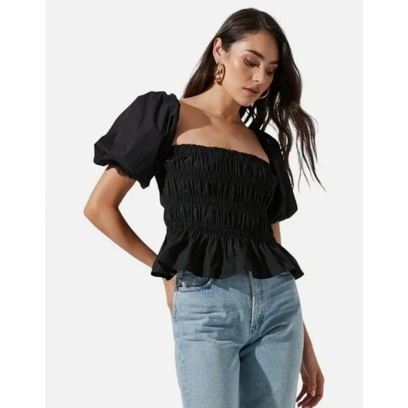 ASTR The Label Women Savina Top S Black Puff Bubble Sleeve Square Neck Whimsical