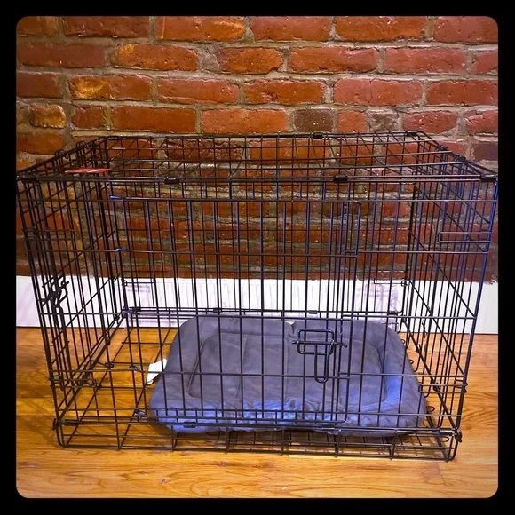 used dog crate great condition