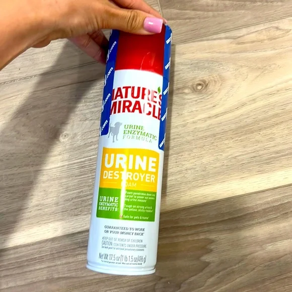 Urine cleaner