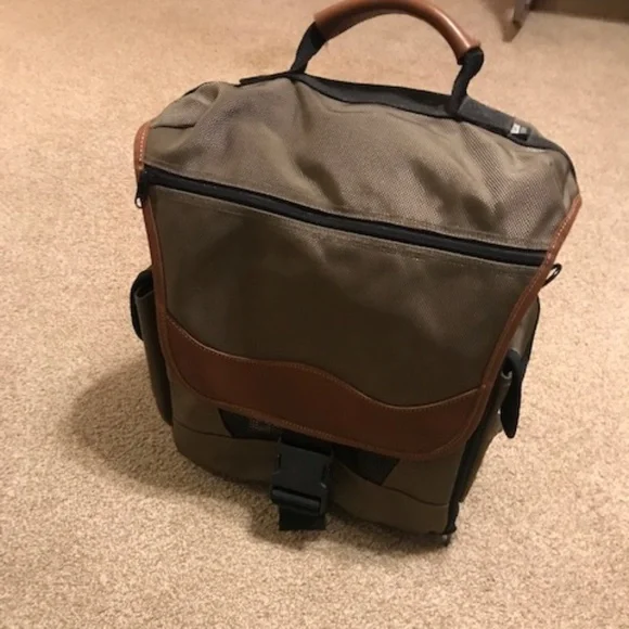 LL Bean Traveler Photographer's Backpack
