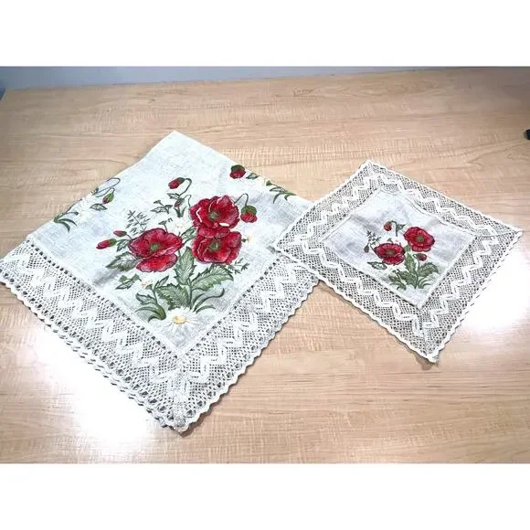 Embroidered Table Cloth And Matching Napkin Poppies‎ Daisys And Lace
