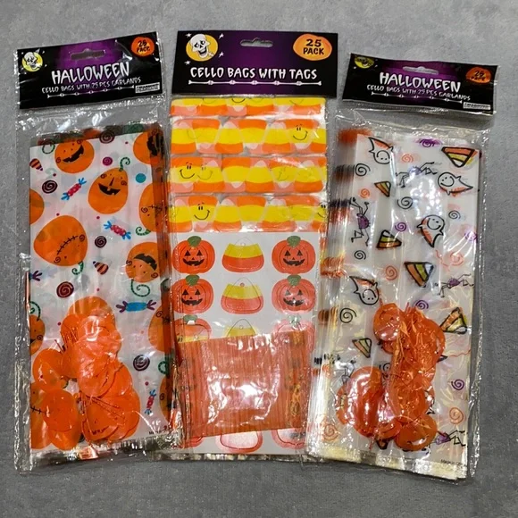 3 Halloween Treat bags with ties