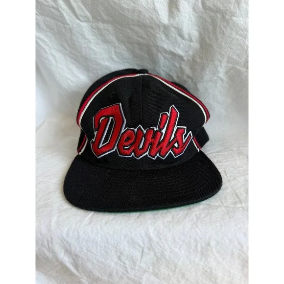 New Jersey Devils NHL Youth Snapback Black Red Embroidered Hockey Cap Boys OS