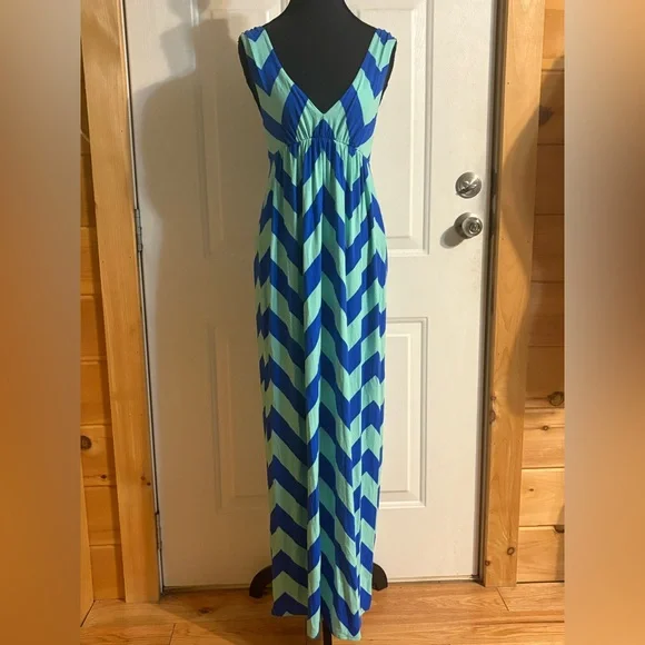 J. Crew Blue and Mint Chevron Maxi Dress size Small NWT
