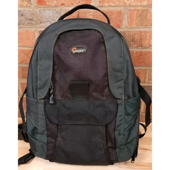 Lowepro Mini Trekker AW Camera Traveler Green Backpack Bag W Dividers