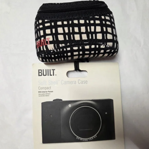 BUILT (BuiltNY) Neoprene Compact Camera Case, Black/White, NWT
