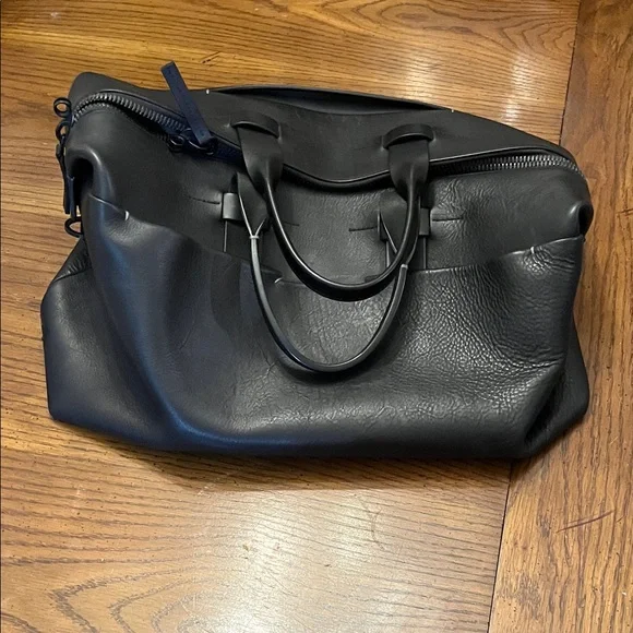 Black TROUBADOUR Leather Duffle‎