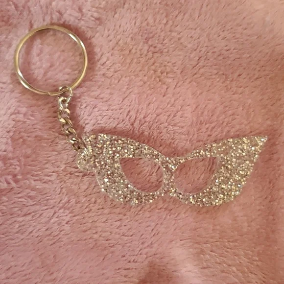 Pack of 21, unused, Mardi Gras, silver, masquerade, key rings, party favors