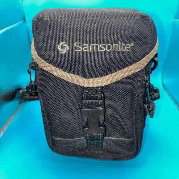 Samsonite Small Camera Bag Case Model #250 Black TW/Adjustable Shoulder Strap