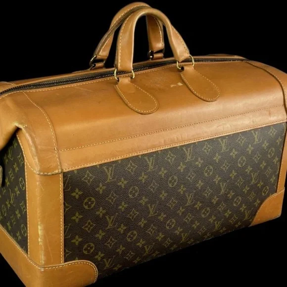 RARE/Vintage 1970s LOUIS VUITTON - Gladstone with monogrammed fabric