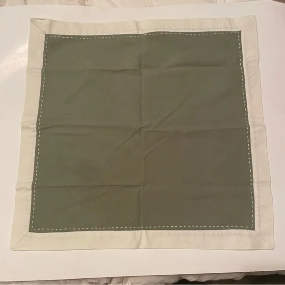 Green with white border placemats set of 8‎
