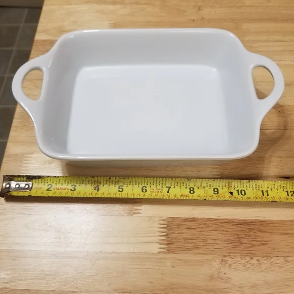 Sur la table baker with handle