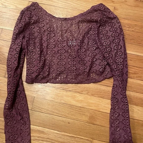 Free people open back crochet long sleeve gauze crop top