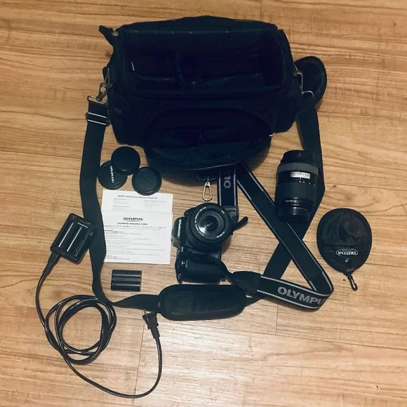 Olympus Black Camera Set with Accessories