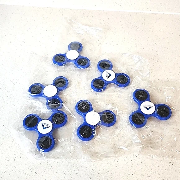Fidget Spinner Party favors set of 6 New in sealed bags