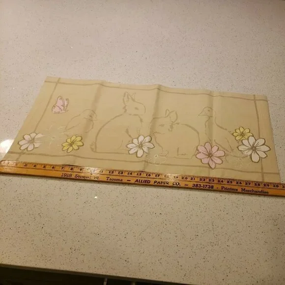 easter table runner 30.5