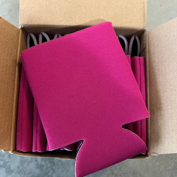 Fuchsia can cooler, drink cooler, drink sleeve