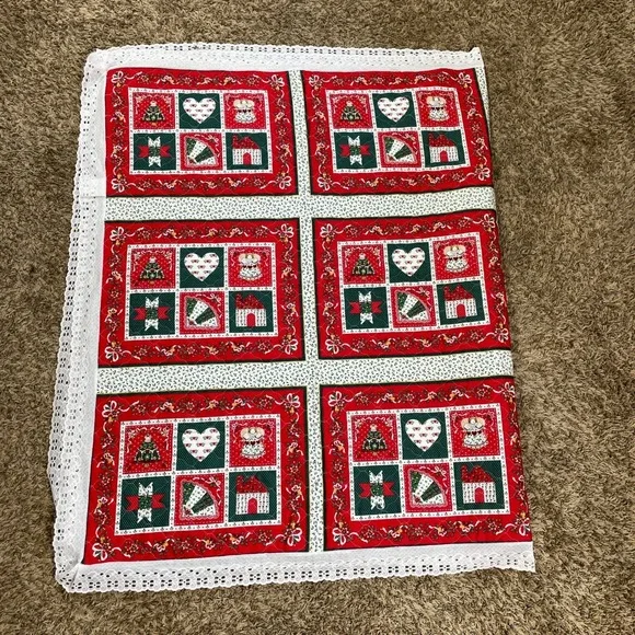 Handmade Christmas Lace Trim Quilt Holiday Decor Red Green White Angels 73x45