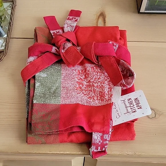 Sur La Table Jacquard Kitchen Apron