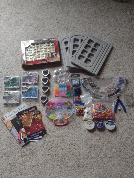 Beading and Jewelry Craft Kit - Assorted Colors