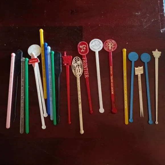 (21) Las Vegas Airlines Bars Vintage Drink Stirs