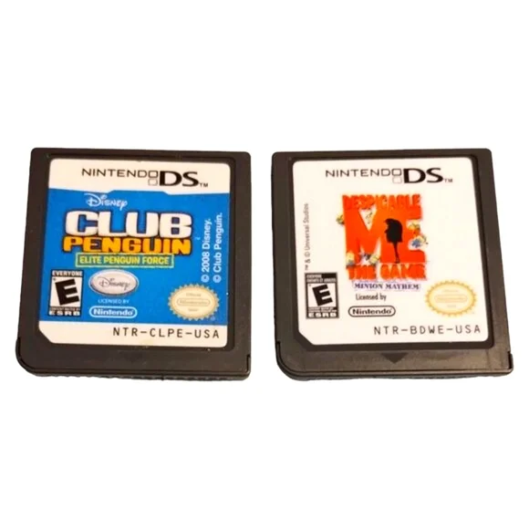 Club Penguin Despicable Me‎ The Game Minion Mayhem Nintendo DS Game