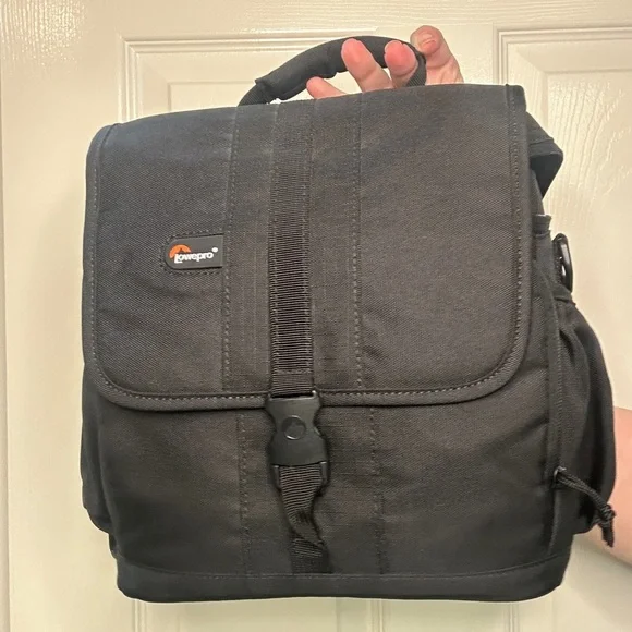 Lowepro Black Camera Bag - Compact Photo & Video Case