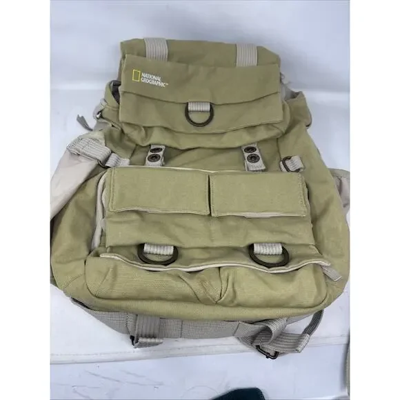 National Geographic NG 5162 Earth Explorer Medium Backpack