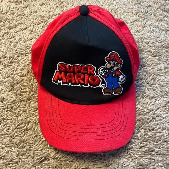 Super Mario Boy Black/Red Hat