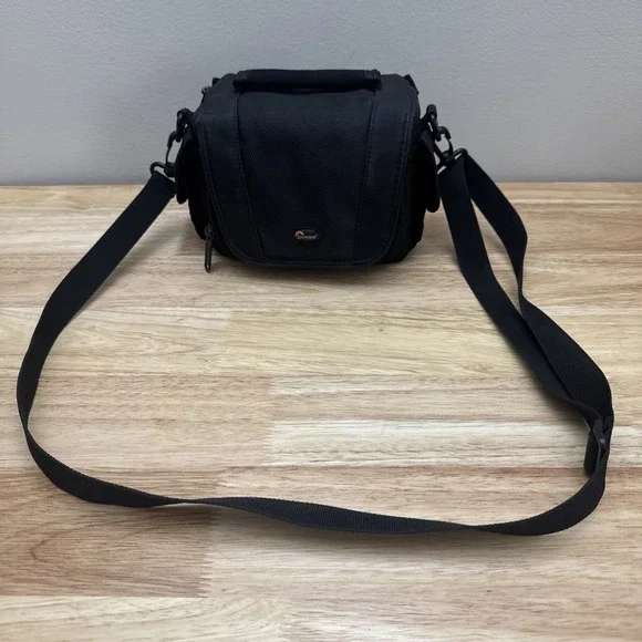 Lowepro Edit 110 Camera Bag