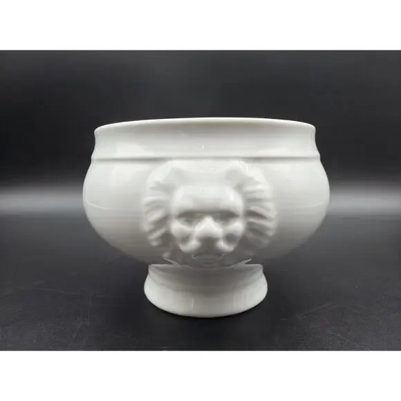 Sur La Table Lion's Head French Onion Soup Bowl White Ceramic 14 Oz Portugal