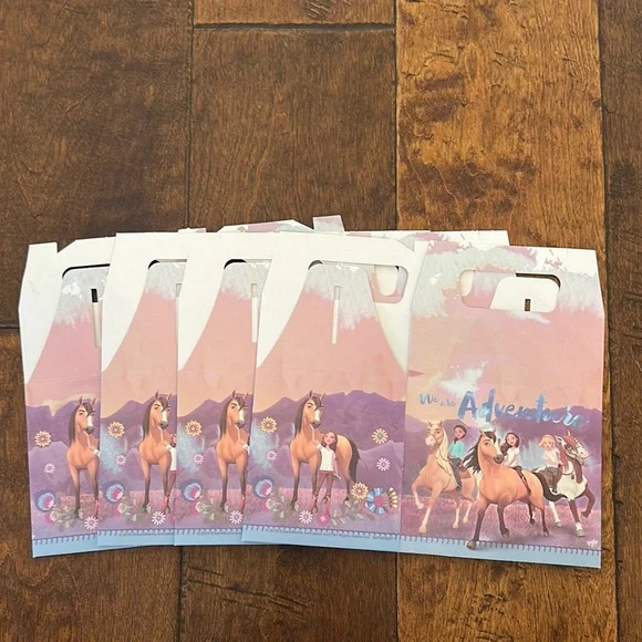 Set of 4 Dreamworks Spirit Party Favor Boxes