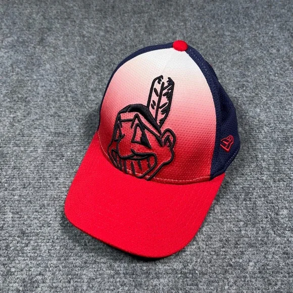 New Era 39THIRTY Cleveland Indians Hat Kids Youth Stretch Fit Gradient Red Navy