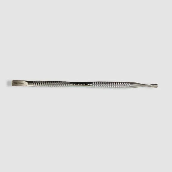 $18 TWEEZERMAN Pushy Nail Cleaner Stainless Steel Cuticle Pusher