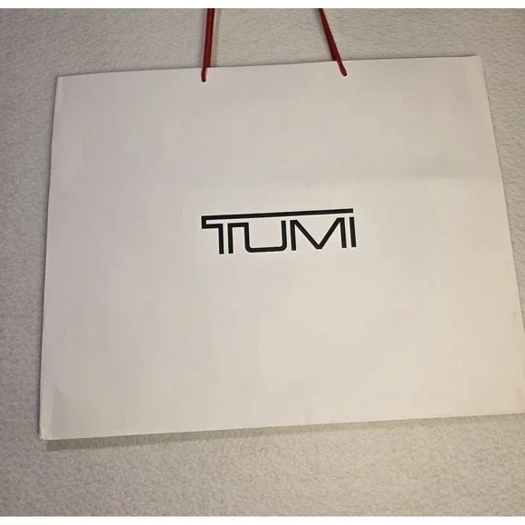 Tumi Jumbo Shopping Bag‎ Heavy Paper Gift Organizer White Blk Red 18.5